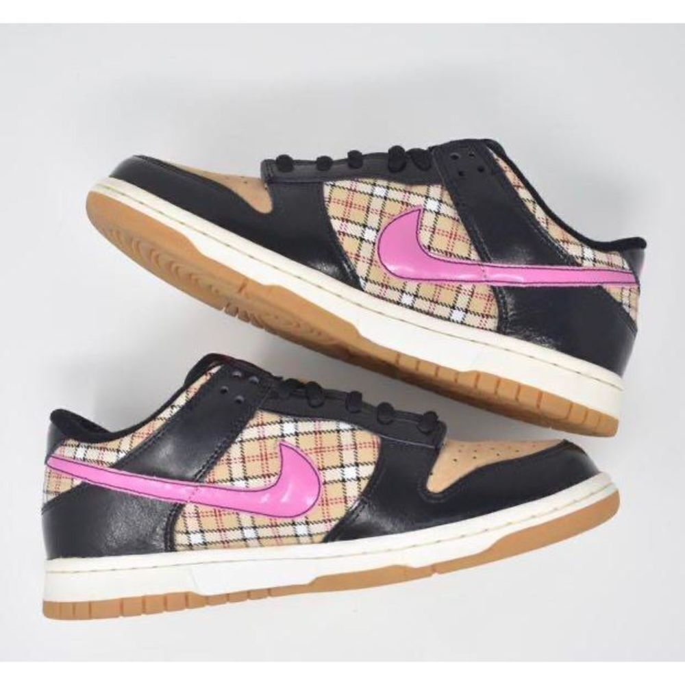 NIKE 2008 DUNK LOW‎ TOP HEMP PLAID PINK FIRE SAIL SNEAKERS RARE KIDS  10.5